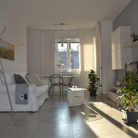 Mm House Apartment Tortona ميلان المظهر الخارجي الصورة